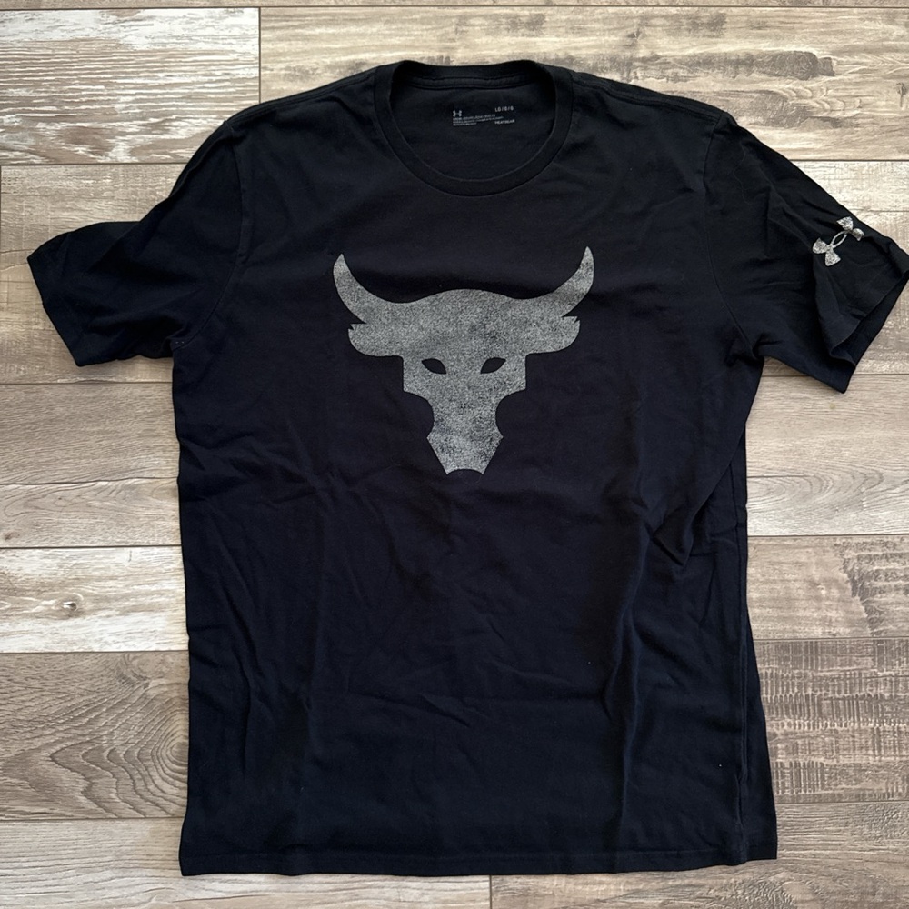 Under Armour Black Bull Graphic Tee